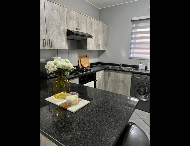 2 BEDROOM TOWNHOUSE FOR SALE IN NORTON'S HOME ESTATE